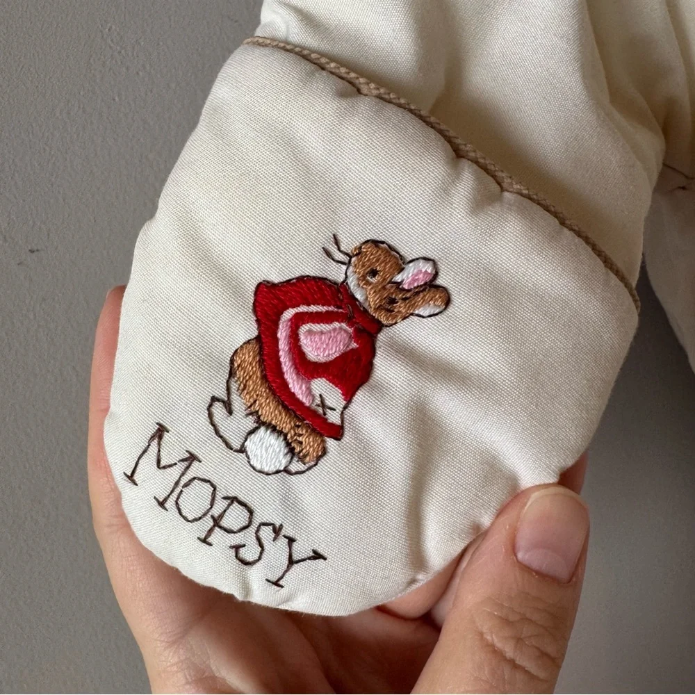 Beatrix Potter Quiltex‎ Vintage Peter Cotton Tail Embroidered Bunting 0-6 months